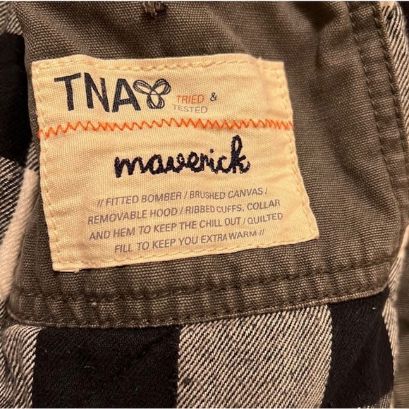 TNA jacket coat aritzia - Picture 8 of 8